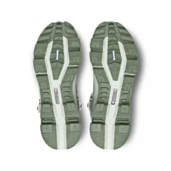 Wandelschoen On Running Men Cloudrock 2 Waterproof Reseda Aloe -Lichtvoetig 63.98282 cloudrock 2 waterproof ss23 reseda aloe m g3