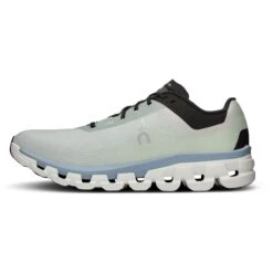 On Running On Cloudflow 4 Heren Hardloopschoenen - Glacier & Chambray 10 On Running On Cloudflow 4 Heren Hardloopschoenen - Glacier & Chambray -Lichtvoetig on cloudflow 4 running shoe men glacier chambray 5 1567132