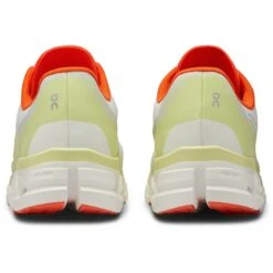 On Running On Cloudflow 4 Heren Hardloopschoenen - White & Hay -Lichtvoetig on cloudflow 4 running shoe men white hay 6 1567139
