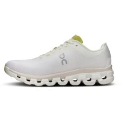 On Running On Cloudflow 4 Heren Hardloopschoenen - White & Sand -Lichtvoetig on cloudflow 4 running shoe men white sand 5 1567146