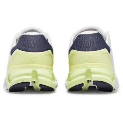 On Running On Cloudflyer 4 Heren Hardloopschoenen - White & Hay -Lichtvoetig on cloudflyer 4 running shoe white hay 4 1477777