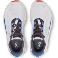 On Running On Cloudmonster Dames Hardloopschoenen - Frost & Cobalt -Lichtvoetig on cloudmonster women running shoe frost cobalt 2 1322697