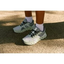 On Running On Cloudrunner Wide Women Running Shoes - White & Frost -Lichtvoetig on cloudrunner women running shoes frost aloe 8 1242026 1