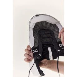 On Running On Cloudultra 2 PO Heren Trail Running Schoenen - Zwart & Wit 16 On Running On Cloudultra 2 PO Heren Trail Running Schoenen - Zwart & Wit -Lichtvoetig on cloudultra 2 po women trailrunning shoe black white 4 1521861