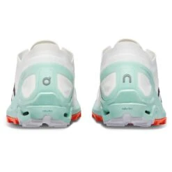 On Running On Cloudventure Peak 3 Undyed Dames Trail Running Schoenen - Undyed-White 10 On Running On Cloudventure Peak 3 Undyed Dames Trail Running Schoenen - Undyed-White -Lichtvoetig on cloudventure peak 3 undyed herren trailrunning schuh black glacier 6 1521949 1