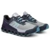On Running On Cloudvista Heren Trail Hardloopschoenen - Navy & Wash 2 On Running On Cloudvista Heren Trail Hardloopschoenen - Navy & Wash -Lichtvoetig on cloudvista men trailrunning shoe navy wash 1 1554962
