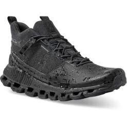 On Running On Cloud Hi Waterproof Women's Shoe - All Black -Lichtvoetig on running cloud hi waterproof women running shoe all black 04 865434