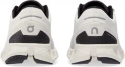 Hardloopschoen On Running Cloud X 3 -Lichtvoetig on running cloud x 3 518599 60 98701 960