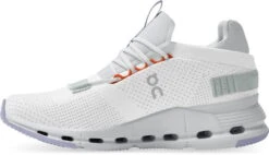 Schoenen On Running Cloudnova -Lichtvoetig on running cloudnova 494342 26 98985 960