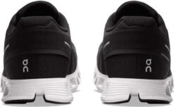 On Running Schoenen Running ON Cloud 5 -Lichtvoetig on running on cloud 5 418829 59 98919 960